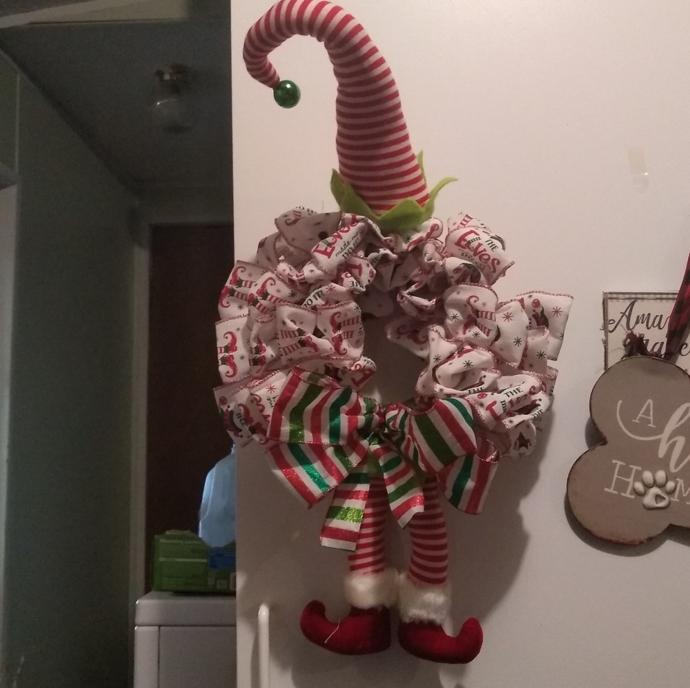 Elf wreath